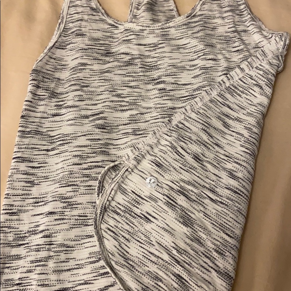 Lululemon top - Picture 3 of 3